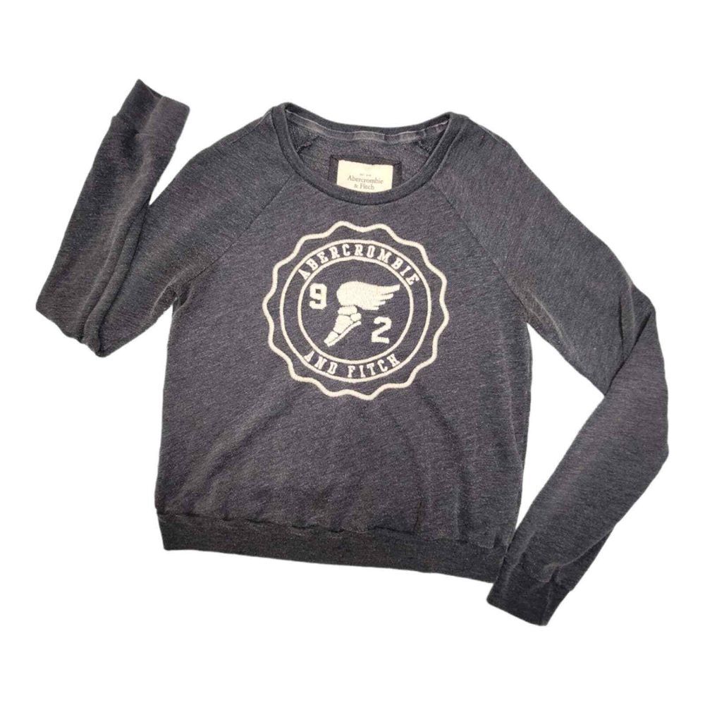 Abercrombie and Fitch Sweatshirt Size‎ Medium Blue/Grey Cream Preppy Embroidered